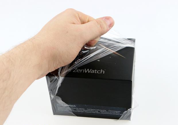 47-asus-zenwatch-unboxing-04.jpg