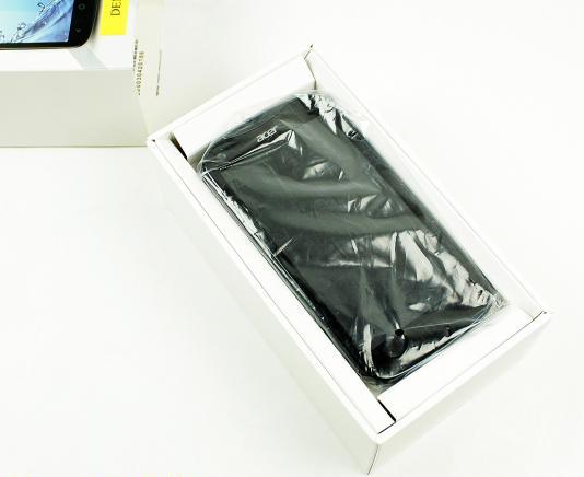 98-acer-liquid-e2-unboxing-03.jpg