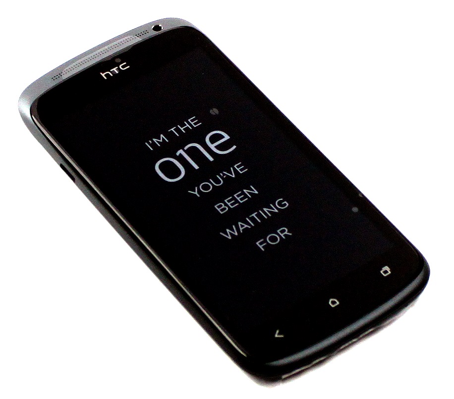 htc-one-s-unboxing-16.jpg