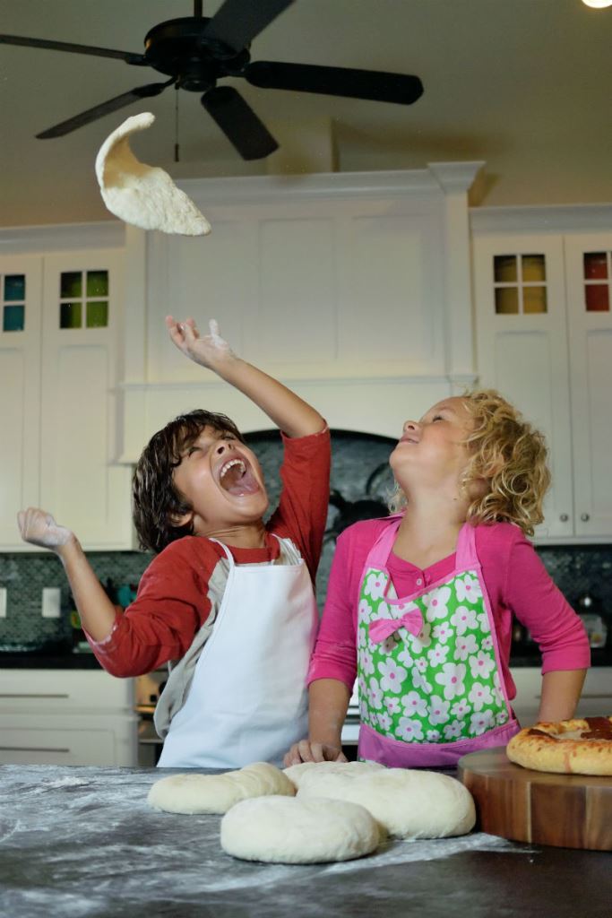 nikon-1-j4-children-cooking-1.jpg