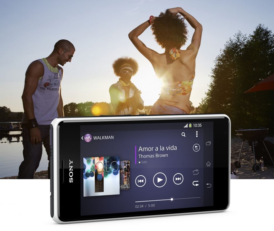 xperia-e1-intro-loud-and-clear-3e26599c93a6625841bc9889bbe9e67f-940.jpg