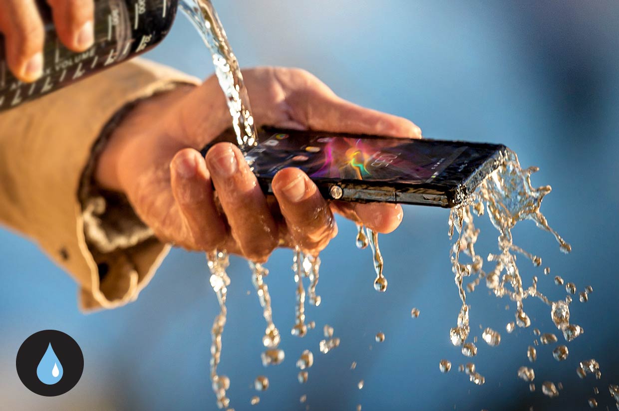 xperia-z-durability-water-resistance-1240x824-2297a9329ecfd57c238ce7aa7a4f82ca.jpg