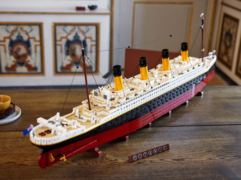 LEGO Titanic