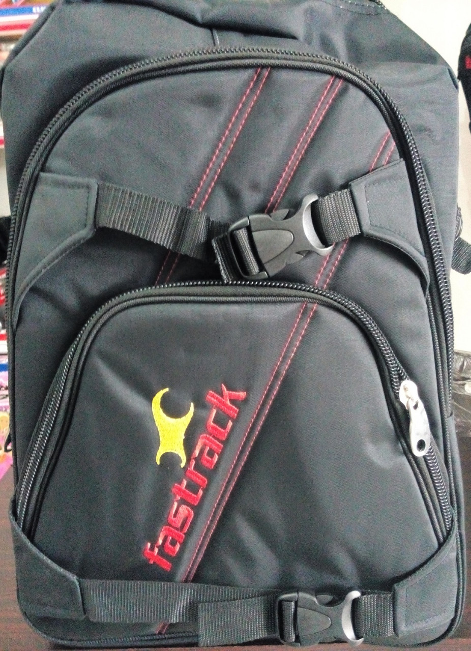 fastrack school bags price