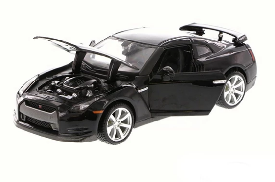 maisto nissan gtr